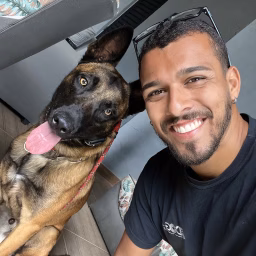 Caio Adestrador