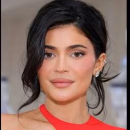 Kylie Luxe