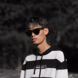 P'ZEE Official