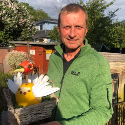 Jörg Gräser bastelt wieder