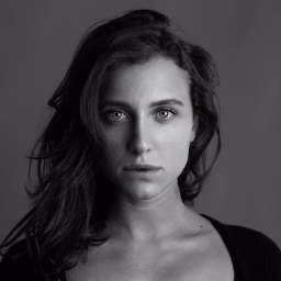 Nicole Fornaro