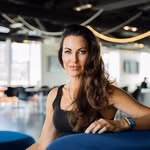 Dr. Kristen Holmes