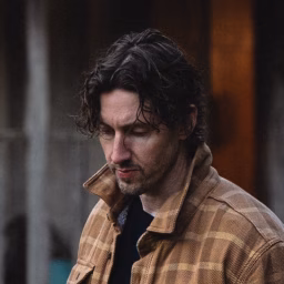 Dean Lewis