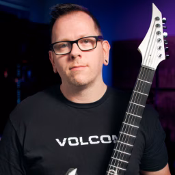Amps, Pedals & Pickups