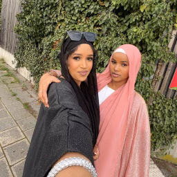 Najma&Asma Vlogs