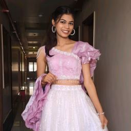 Khushbu Fashion Designer