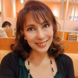 Angela Ozeki Vlog
